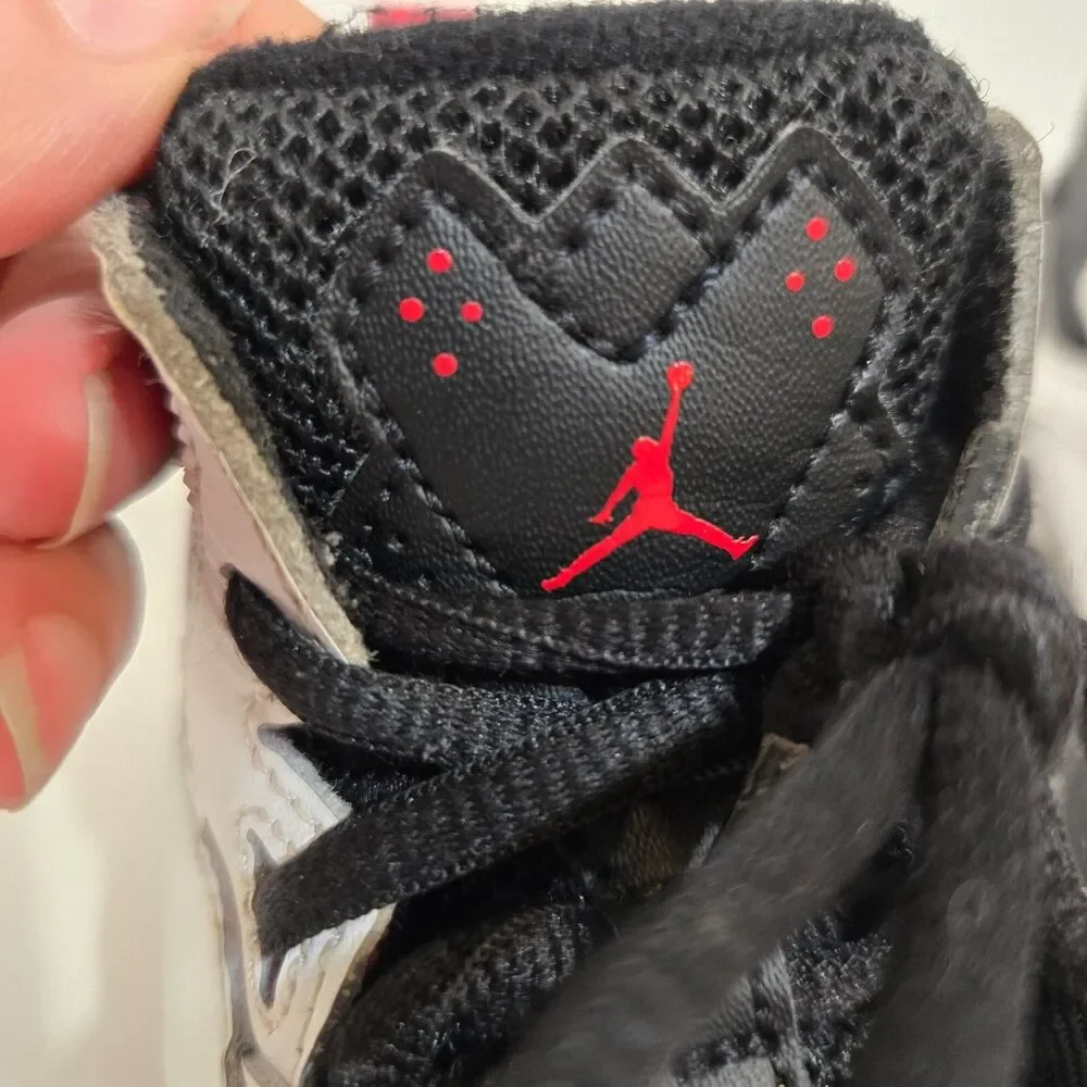 Nike Air Jordan True Flight Toddler Sz 8C/25 White black Athletic Shoes Sneakers